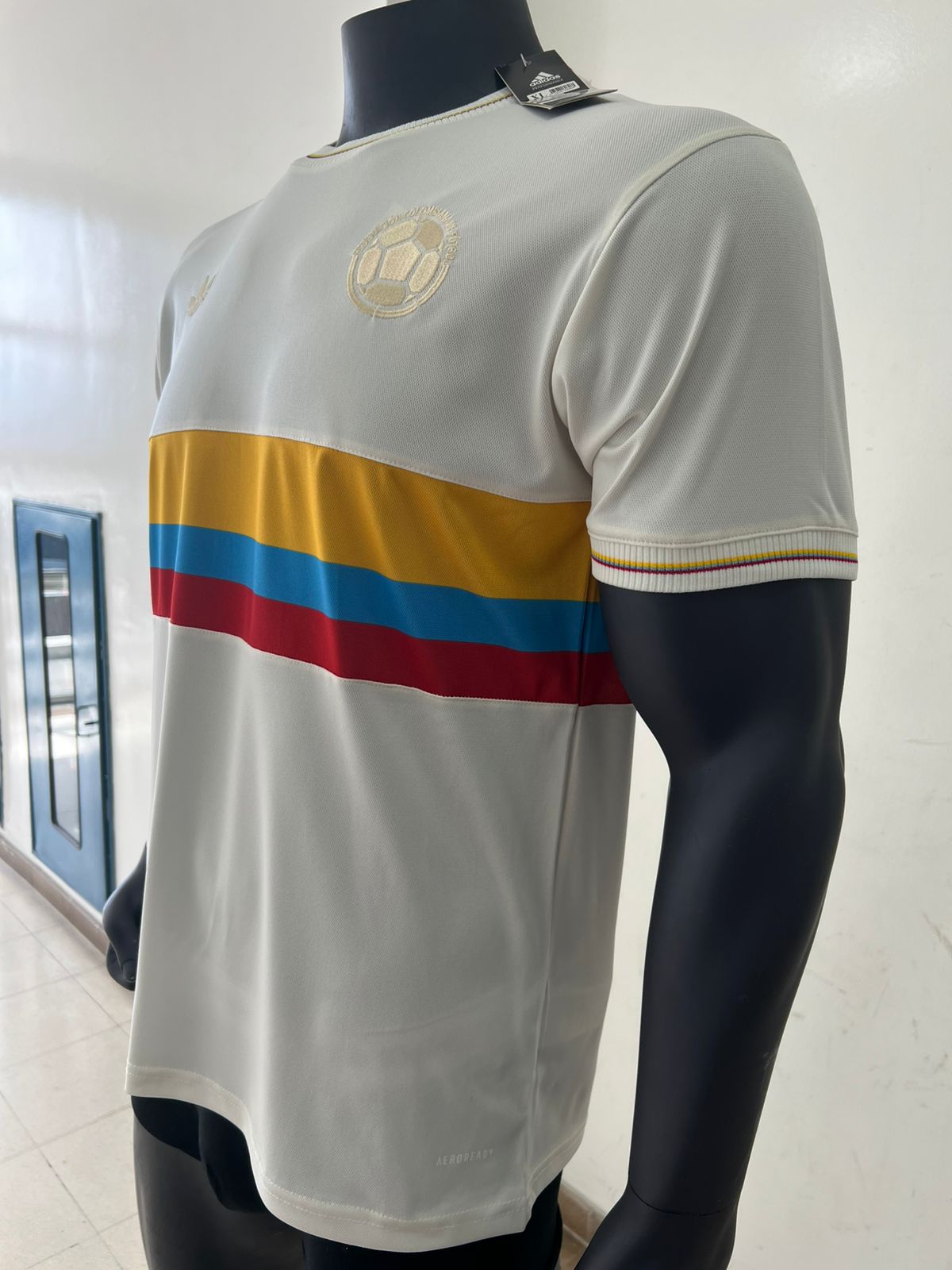 CAMISETA COLOMBIA